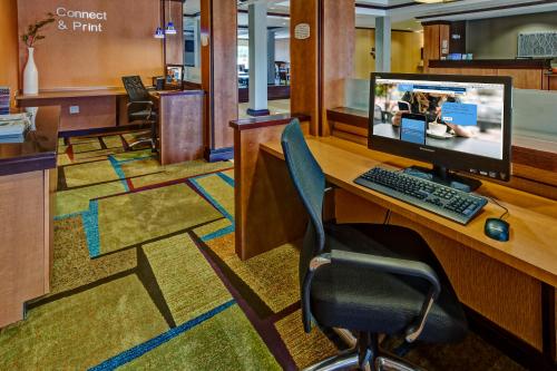 Fairfield Inn & Suites by Marriott Oklahoma City NW Expressway/Warr Acres - image 4