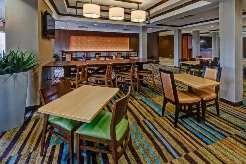 Fairfield Inn & Suites by Marriott Oklahoma City NW Expressway/Warr Acres - image 5